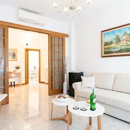 Appartement Godi Fiorenza - Duomo A 15 Minuti E Aeroporto A 4 Minuti Con Tramvia T2