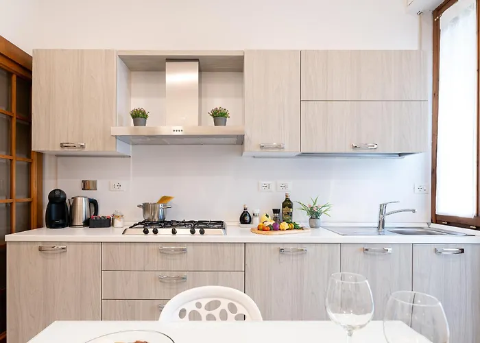 Apartment Godi Fiorenza - Duomo A 15 Minuti E Aeroporto A 4 Minuti Con Tramvia T2